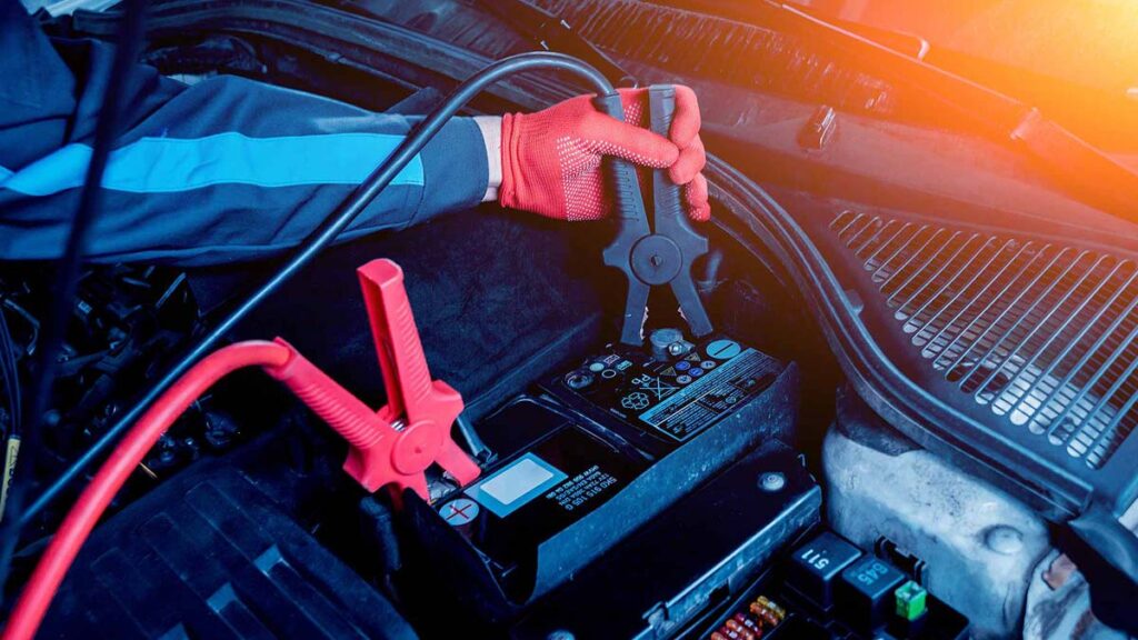 نصائح للحفاظ على بطاريات السيارات