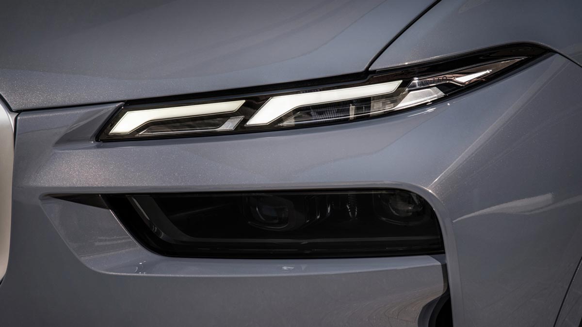 BMW X7 2023