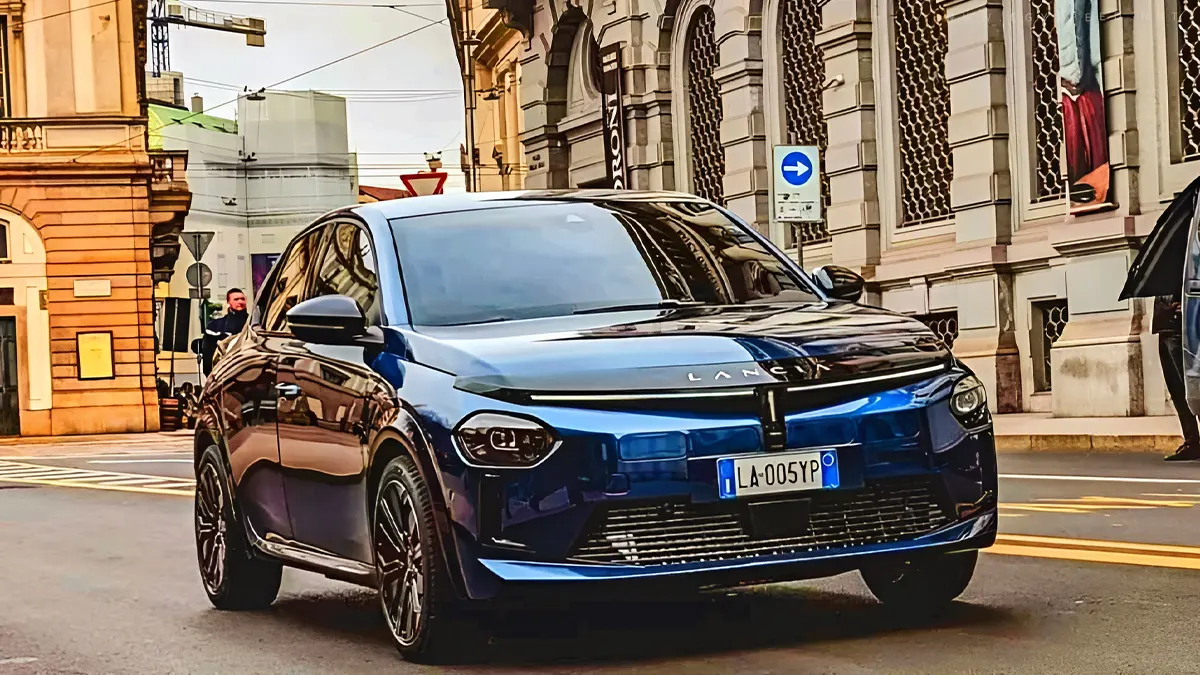 لانشيا يبسيلون 2025 الجديدة