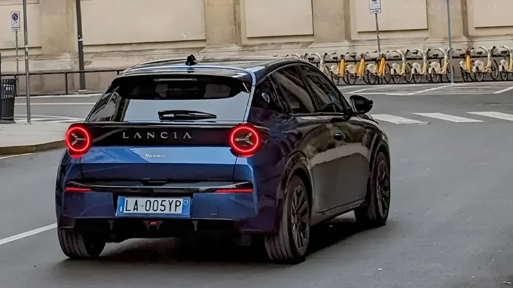 لانشيا يبسيلون 2025 الجديدة