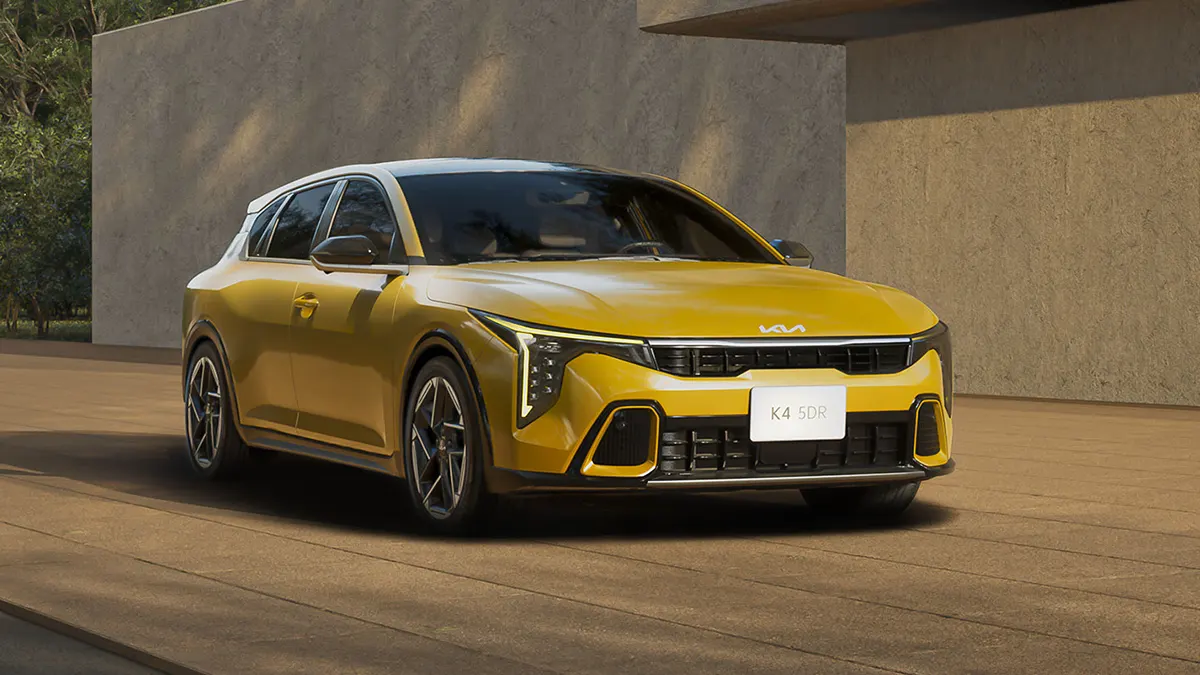 كيا K4 هاتشباك 2025