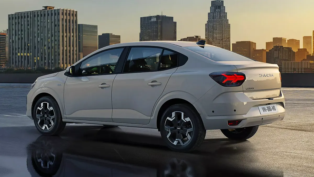 لوجان 2026 الجديدة.