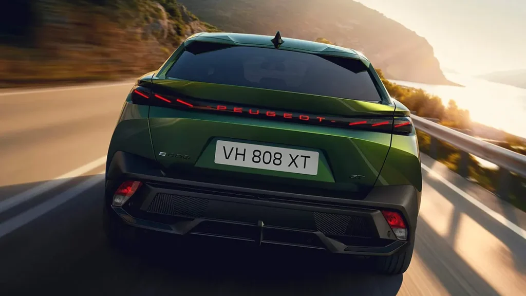 بيجو 408 2027: النسخة المحسّنة تصل أوروبا بتحديثات بارزة في التصميم والأداء