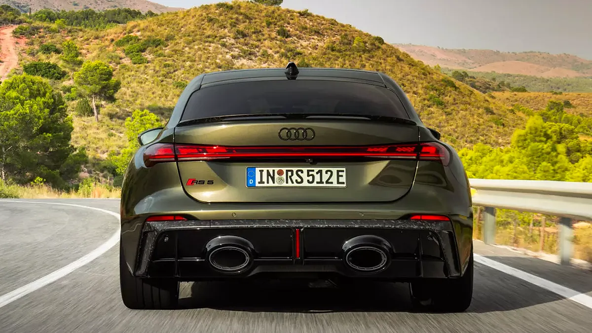 إطلاق أودي RS5 2027 الجديدة كليًا.