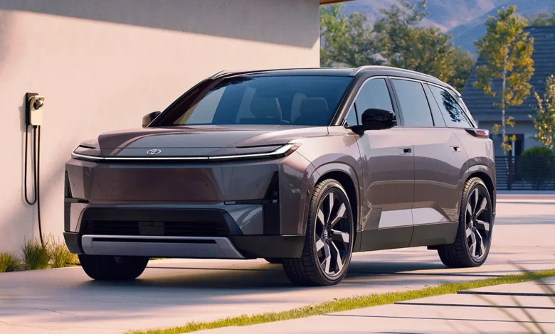 كشف الستار رسميًا عن تويوتا هايلاندر 2027 الجديدة كليًا.