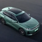 ظهور تفاصيل فولكس فاجن تايرون الهجينة الجديدة.