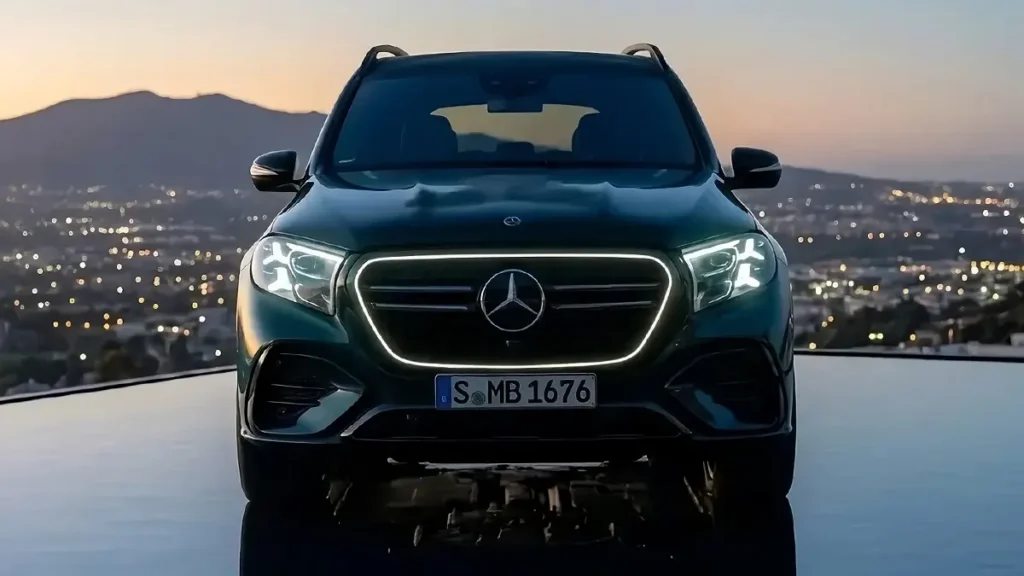 التحديثات التصميمية الجديدة على طراز مرسيدس GLS 2027 المُحدّث.