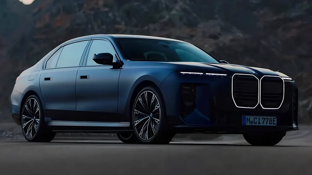 التغيرات التصميمية في النُسخة الجديدة من BMW الفئة السابعة 2027.