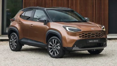 تويوتا ياريس كروس 2027 المجددة تظهر رسميًا.