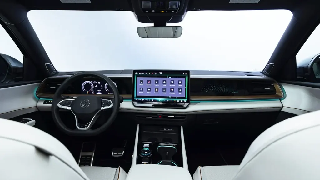 مقصورة داخلية فاخرة للجيل الجديد من فولكس فاجن أطلس 2027.