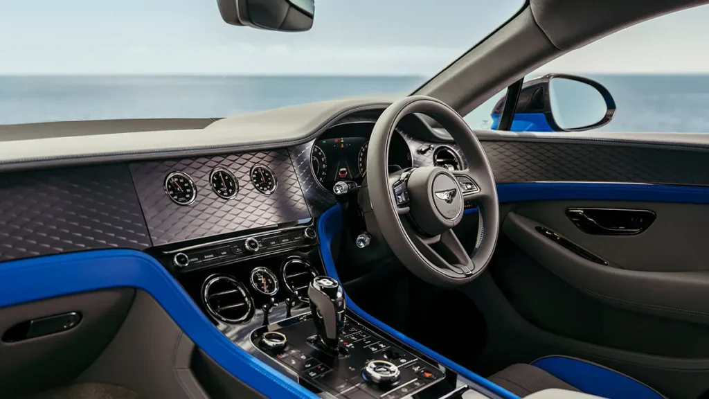 مقصورة طراز بنتلي كونتيننتال GT S 2027 الجديد.