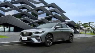 جيلي أمجراند i-HEV الجديدة.