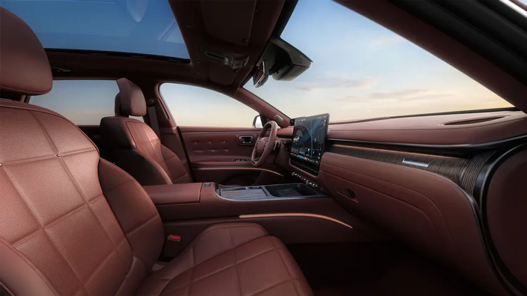 مقصورة هيونداي ازيرا 2027 الجديدة.