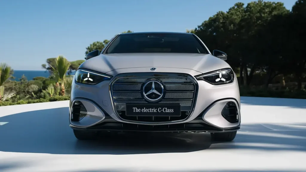 تصميم الواجهة الأمامية للجيل الجديد من مرسيدس C-Class 2027.