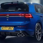 التصميم الخلفي المتوقع لطراز فولكس فاجن جولف R 2028 الجديد.