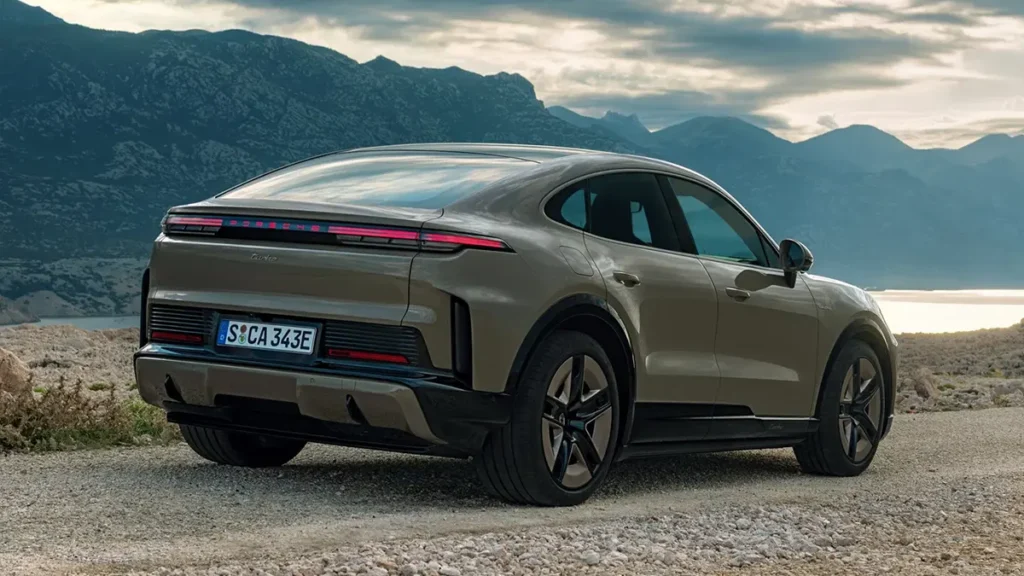 تصميم بورشه كايين كوبيه الكهربائية الجديدة.