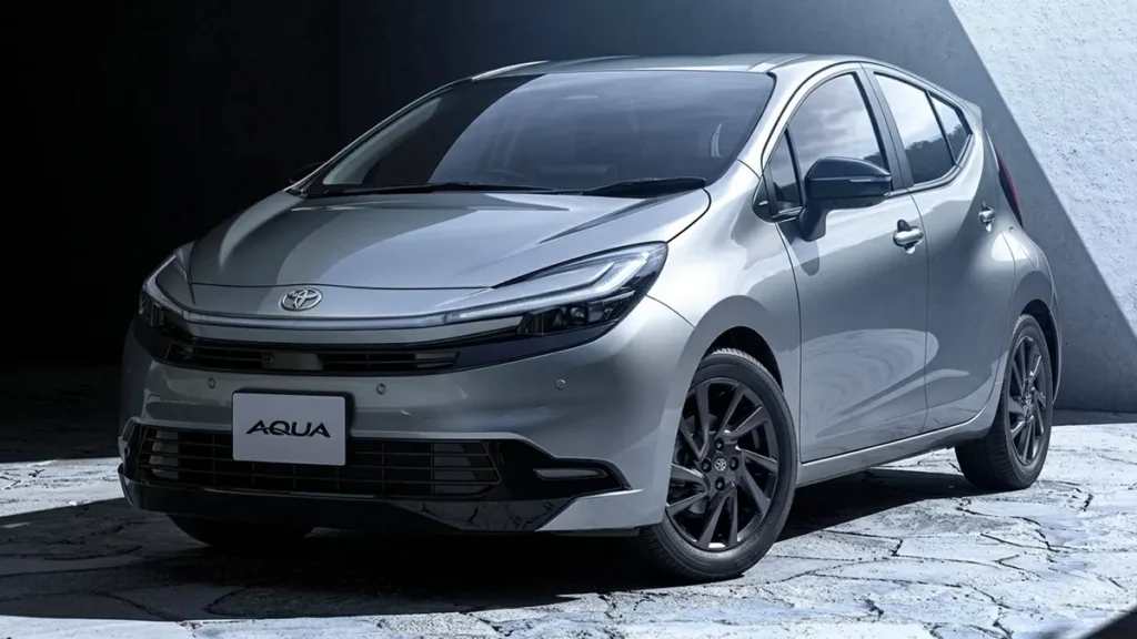 تحديثات التصميم الأمامية.