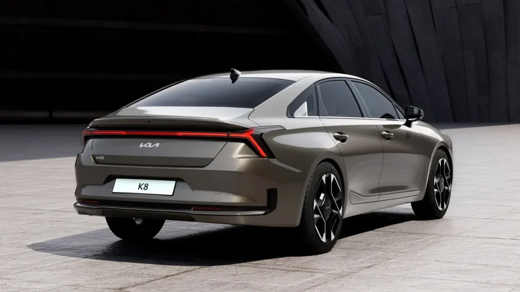 تصميم كيا K8 2027 الجديدة الخلفي.