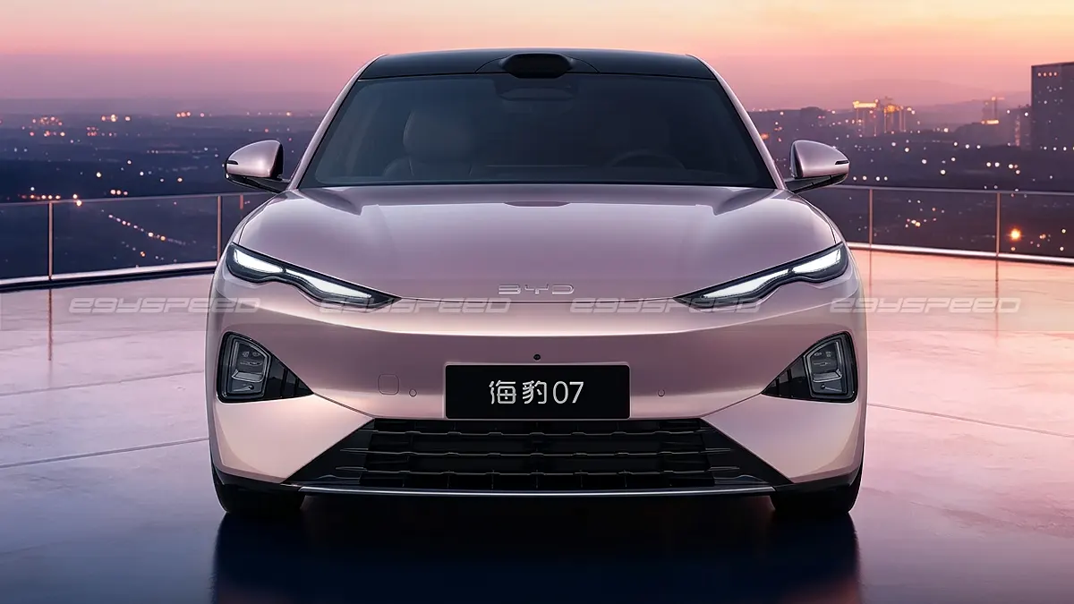 التصميم الأمامي للنسخة المجددة من BYD سيل 07 2027 بعد كشف الستار عنها رسميًا.