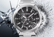 ساعة كاسيو G-Steel GST-W1000 الجديدة.