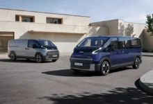 طراز الفان التجاري الكهربائي كيا PV7 الجديد.